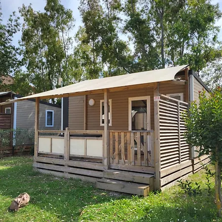 Mobil 4 Personnes Climatise Campsite