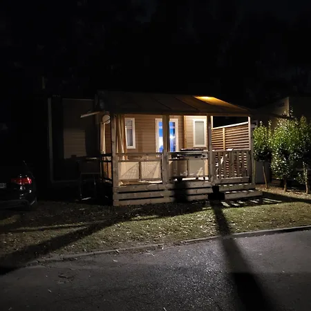 Parque de Campismo Mobil 4 Personnes Climatise Hyères
