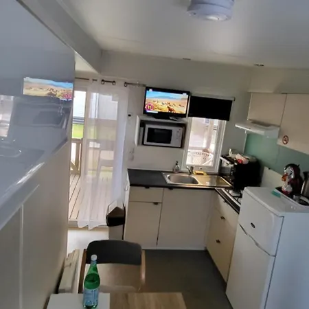 Mobil 4 Personnes Climatise Hyères