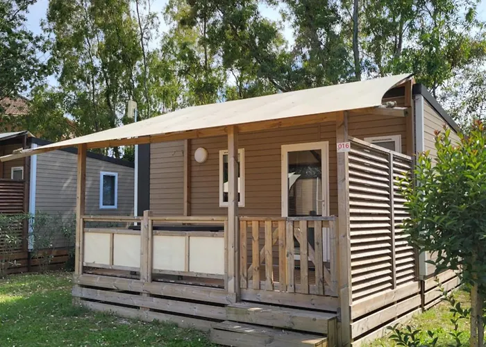 Mobil 4 Personnes Climatise Camping